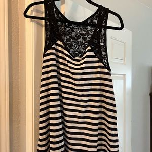 Torrid Black and white tank top with Lace detail